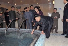 金正恩的2012（图集）