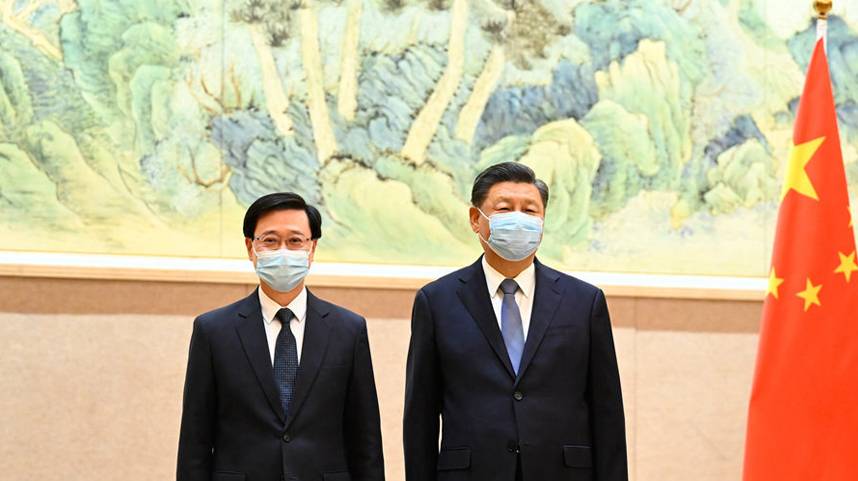 习近平会见李家超 