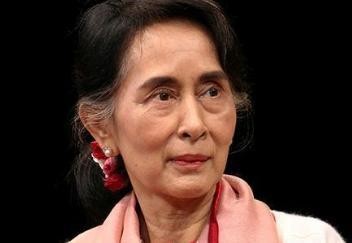 外媒：缅甸原国务资政昂山素季被赦免释放