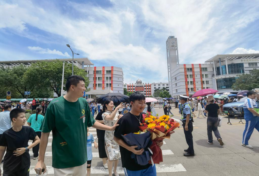 2024年高考落幕：崭新开始 无限可能