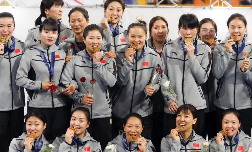 坐式排球——世界杯女子组：中国队夺冠