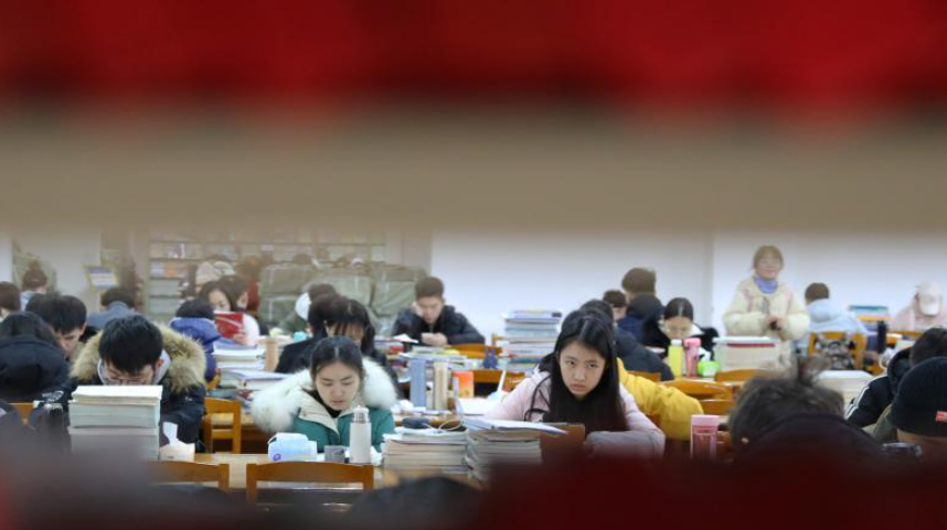 湖南衡阳：认真学习备考研