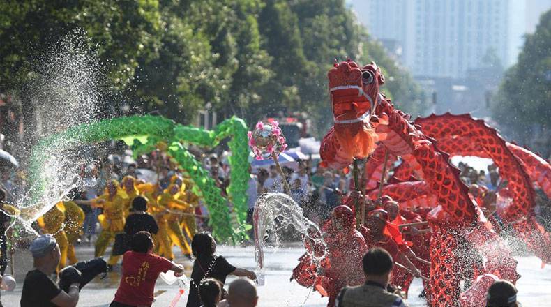 贵州剑河：欢度“六月六”