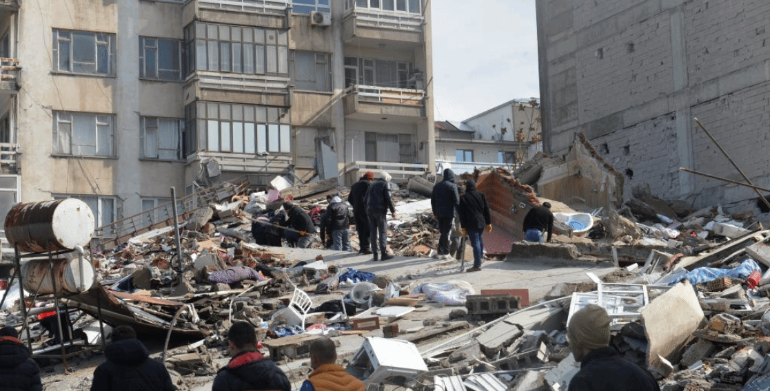 土耳其南部强烈地震已致该国逾5400人丧生