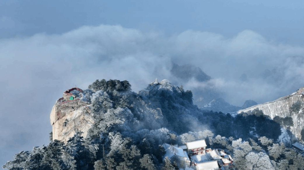 雪霁华山