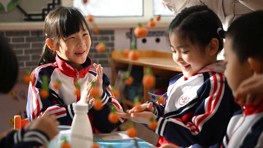 多地学校迎来新学期