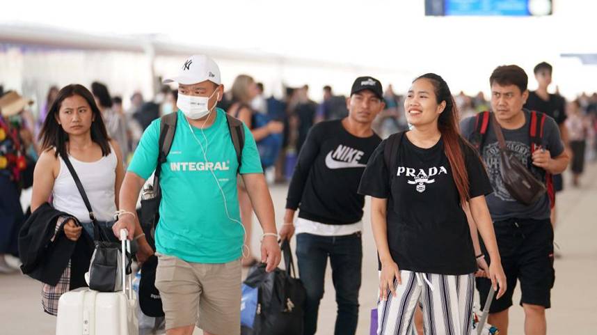 中老铁路老挝段单日客货运量双破万
