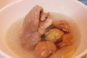 炖鸡汤前要焯水吗？哪一类人不适合喝鸡汤