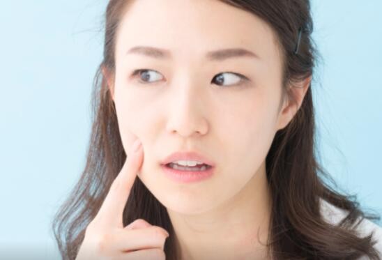 想要打败痘痘？怎能不知3大诱因