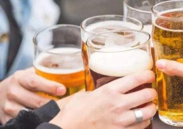 为什么得痛风的人越来越多了？这4大元凶你可能不了解