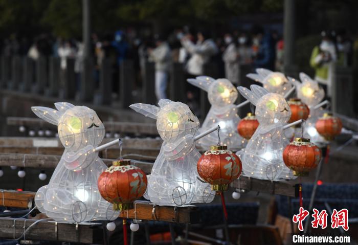 浙江文旅觀察：西湖游船為何成杭州打卡新地標(biāo)？