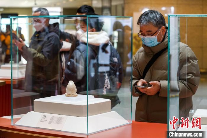 “玉兔精靈——上海博物館兔年迎春展”。　上海博物館 供圖