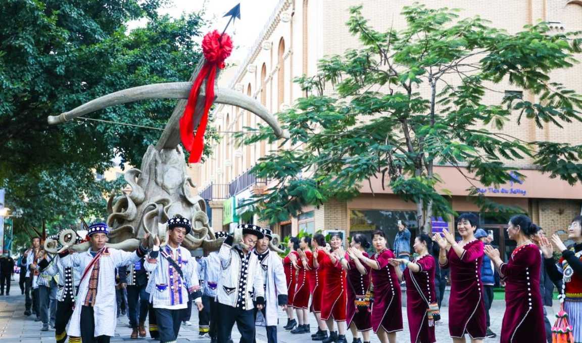 云南怒江：阔时文化节迎新年