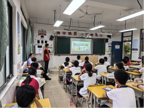 安徽合肥：上好反邪安全課 護(hù)航暑假在行動(dòng)