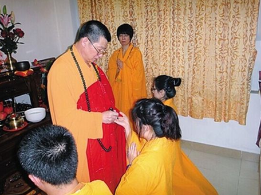 邪教践踏妇女人权“五宗罪”（图）