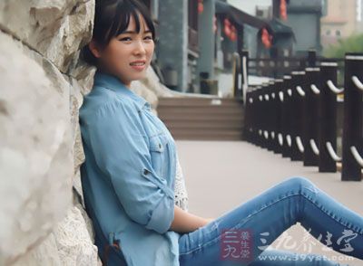誤區(qū)三：過(guò)量飲水