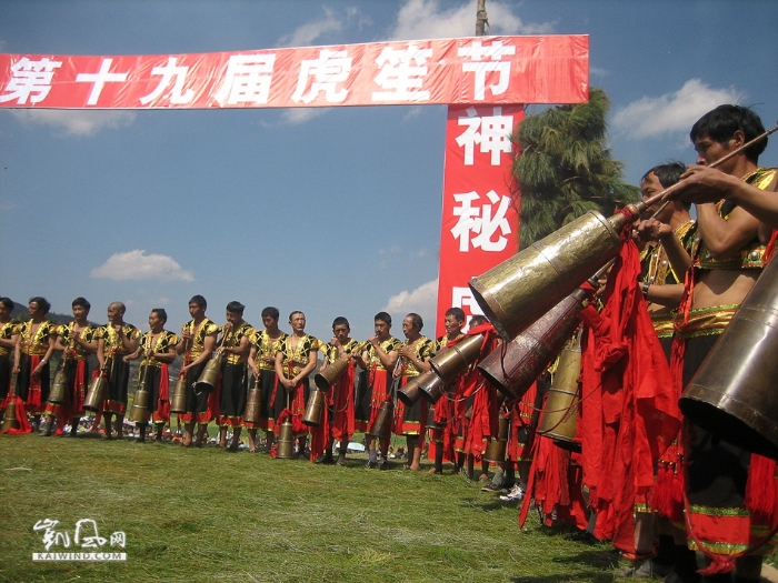 火把節(jié)與老虎笙_凱風(fēng)印象