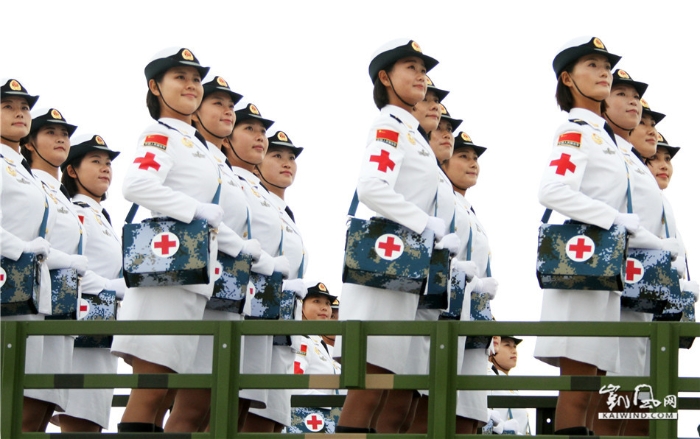 軍人好樣子 裝備大氣場