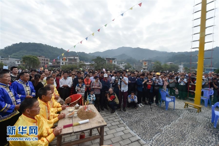 （XHDW）（6）閩西山村民俗：“上刀山” 保平安