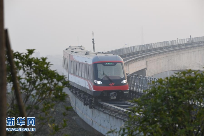 （經(jīng)濟）（4）長沙磁浮快線試運營總客流量達148.5萬人次