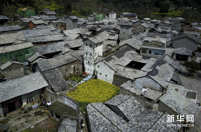 #（空中之眼）（1）獨特的屯堡古建筑村落——貴州本寨古村