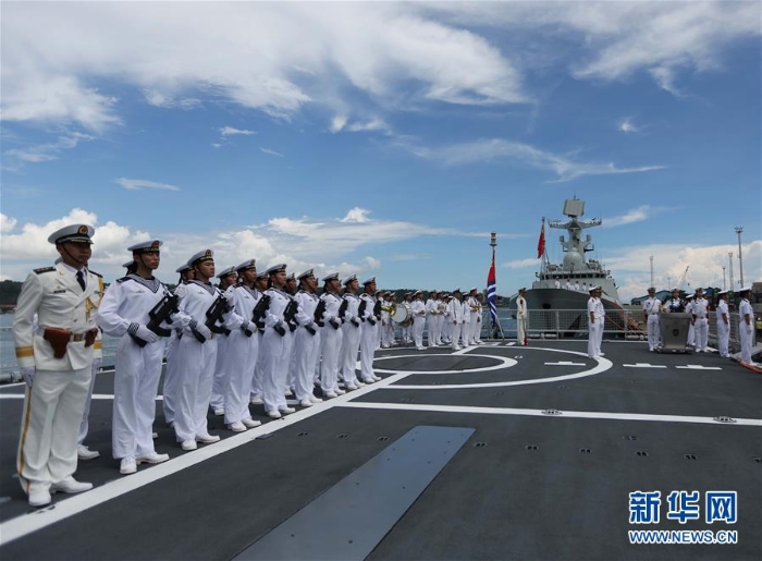 （國際·圖文互動）中國海軍遠(yuǎn)航訪問編隊抵達(dá)菲律賓進(jìn)行友好訪問