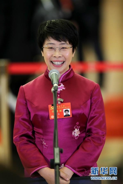 （十九大·黨代表通道）（15）采訪黨代表