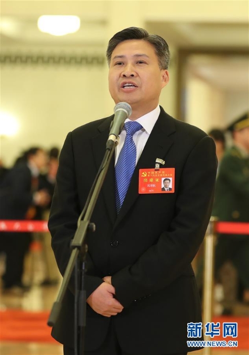 （十九大·黨代表通道）（23）采訪黨代表