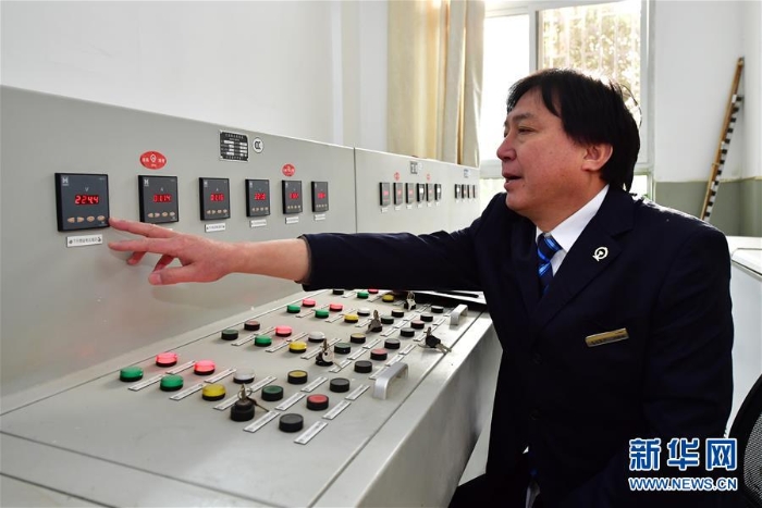 （圖片故事）（7）鄭州北站“小飛機(jī)”將退出歷史舞臺(tái)