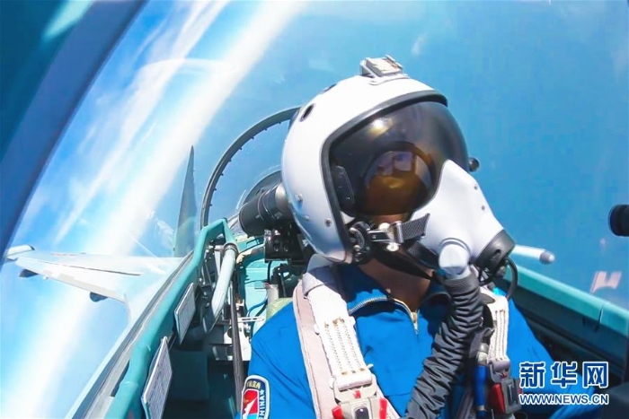 （圖文互動(dòng)）（2）中國(guó)空軍轟－6K等多型戰(zhàn)機(jī)遠(yuǎn)洋訓(xùn)練戰(zhàn)巡南海