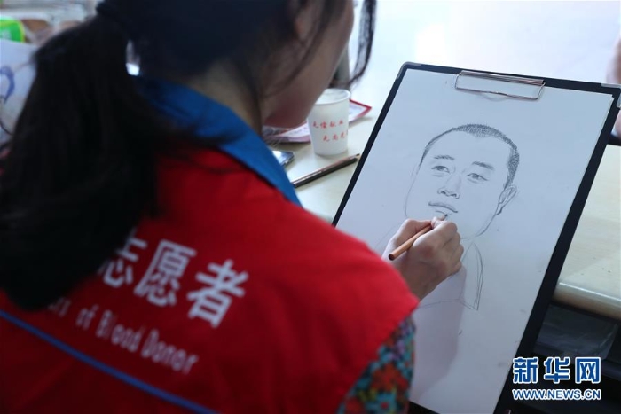 （醫(yī)衛(wèi)）（5）為獻血者畫像