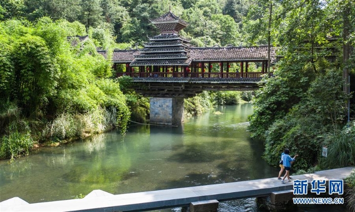 （環(huán)境）（5）初夏阿哈湖