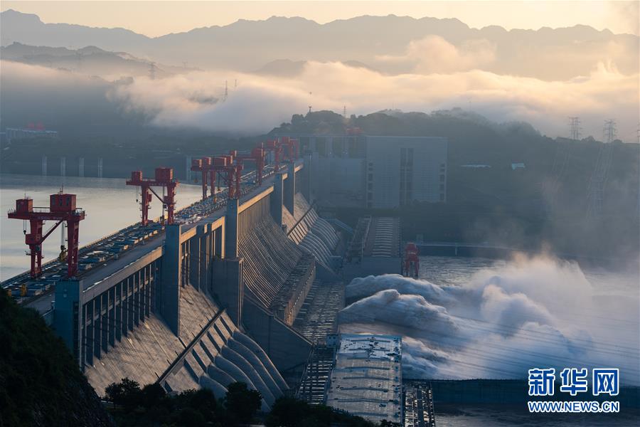 #（防汛抗洪·圖文互動）（4）三峽水庫有效攔蓄長江2020年第3號洪水削峰達36.7%