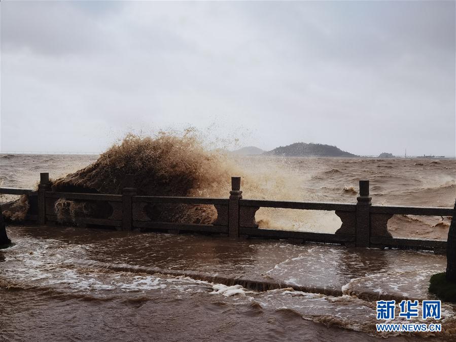 (社會(huì))(3)臺(tái)風(fēng)“海高斯”登陸廣東珠海