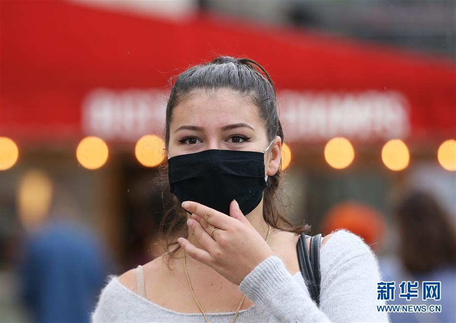 （國際疫情）（4）巴黎全部地區(qū)自28日8時(shí)起強(qiáng)制佩戴口罩