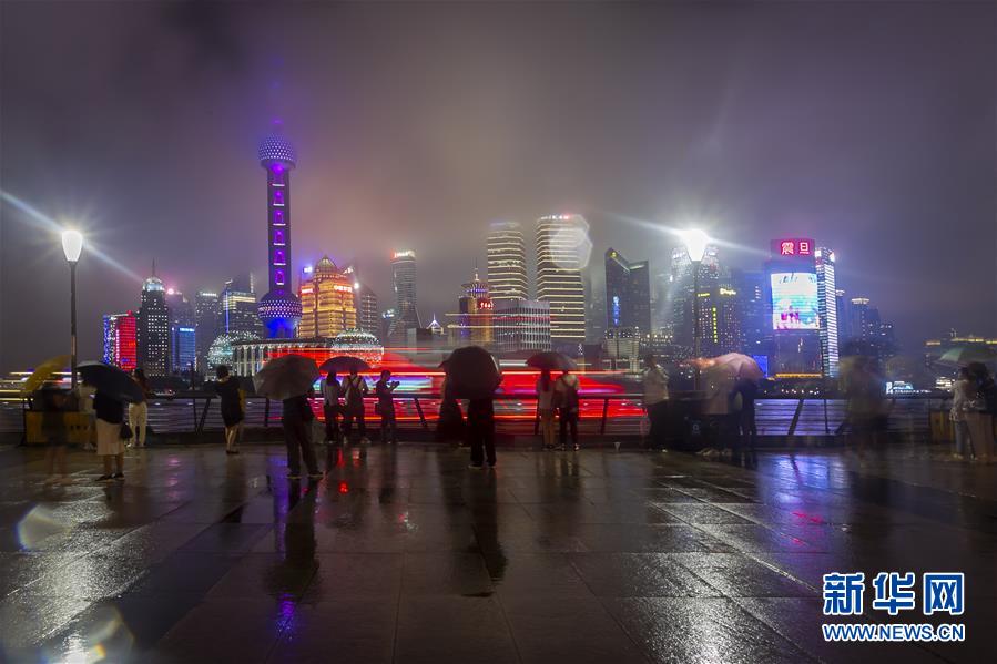（環(huán)境）（3）上海雨夜美