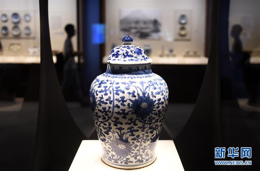 （文化）（4）“浮槎萬里——中國古代陶瓷海上貿(mào)易展”在國博開幕