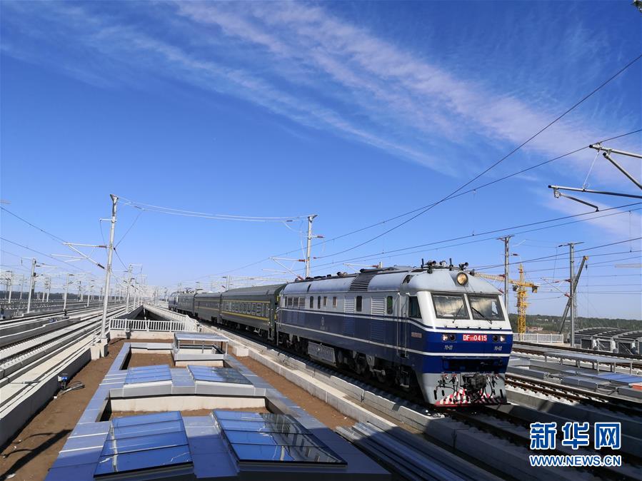 （圖文互動(dòng)）（3）京雄城際聯(lián)調(diào)聯(lián)試 首趟動(dòng)態(tài)檢測車上線開跑