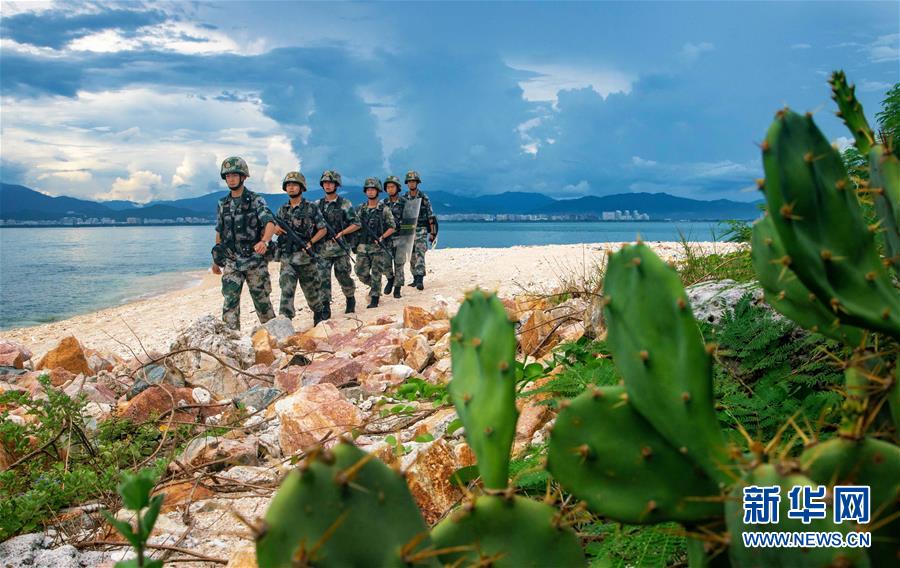 （圖文互動）（5）解放軍邊海防部隊“雙節(jié)”期間堅守祖國邊疆