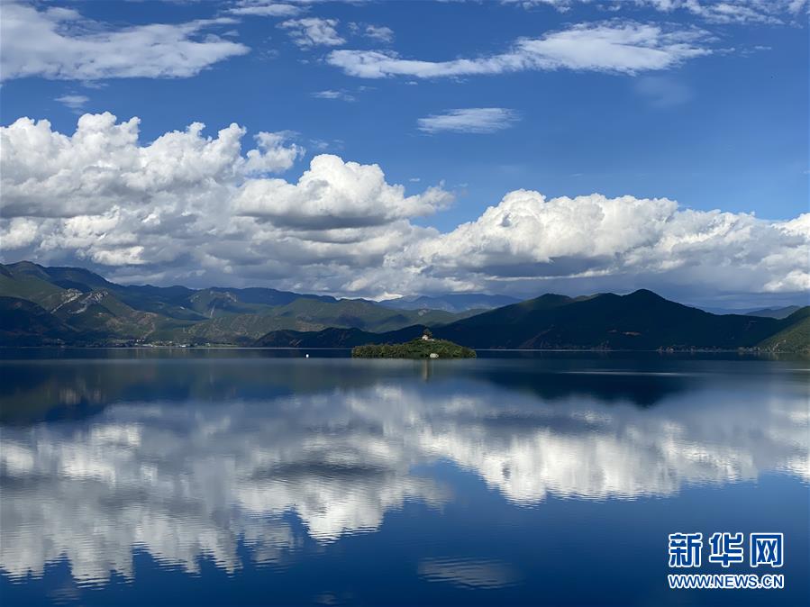 （圖文互動(dòng)）（3）生態(tài)搬遷，“退一步”守護(hù)瀘沽湖清清的水源
