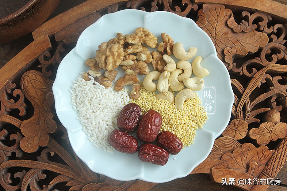 早餐，多給家人做這10款豆?jié){，香濃營養(yǎng)，好喝易吸收，全家都愛