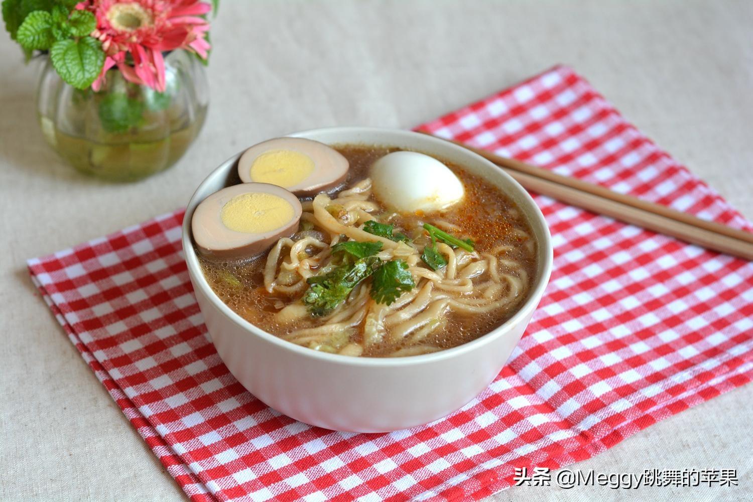 冬天了，5種早餐面食，簡(jiǎn)單快手，營(yíng)養(yǎng)有滋味，吃完后全身暖乎乎