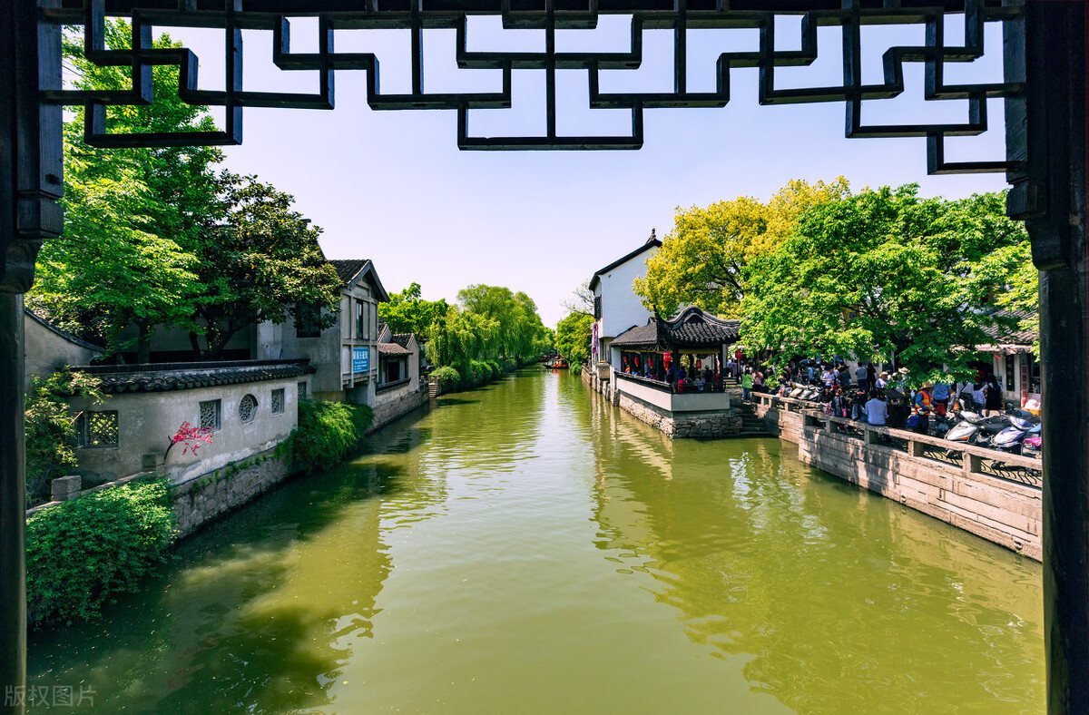 國內(nèi)景色最美的十大古鎮(zhèn)，景色絕倫，快來看看你都去過哪幾個(gè)？