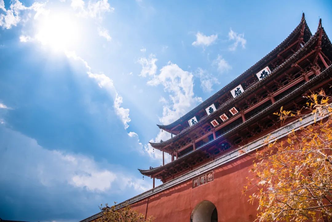 云南超適合私奔的10個古鎮(zhèn)，你想和誰一起去？
