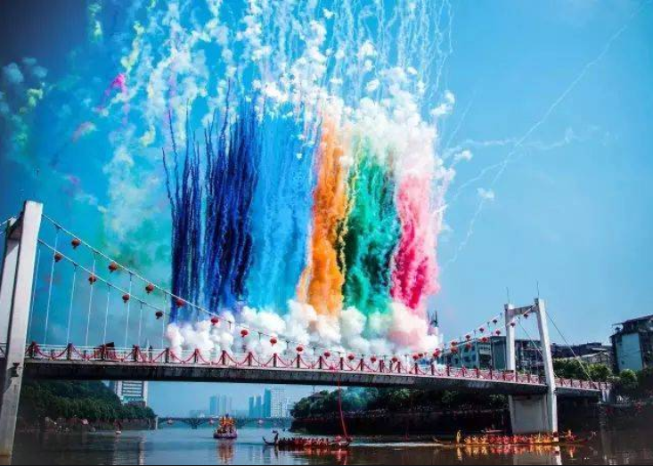 我國4個著名“花炮之鄉(xiāng)”，元旦帶上愛人，一起去看煙花吧