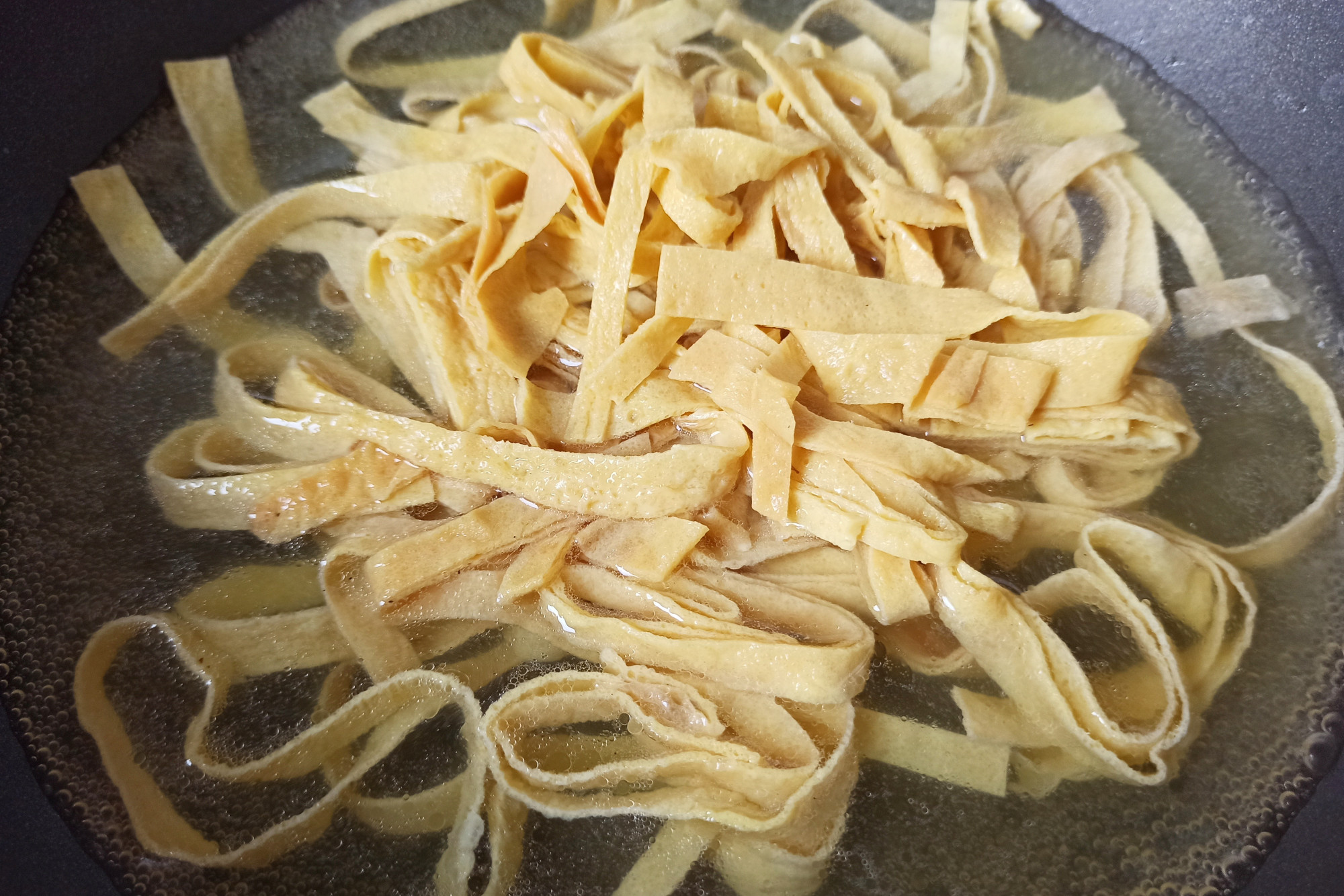 6道好吃的涼拌菜做法，清涼爽口，開胃解油膩，學(xué)會(huì)做給家人們吃