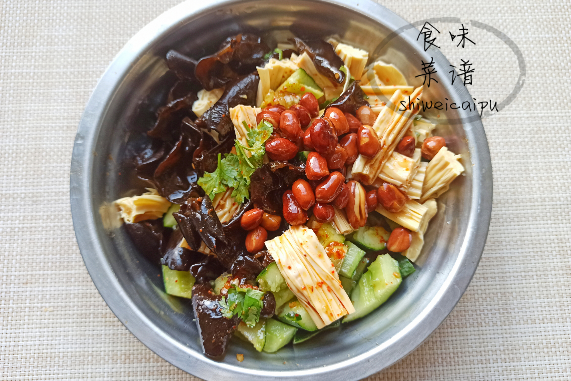 6道好吃的涼拌菜做法，清涼爽口，開胃解油膩，學(xué)會(huì)做給家人們吃