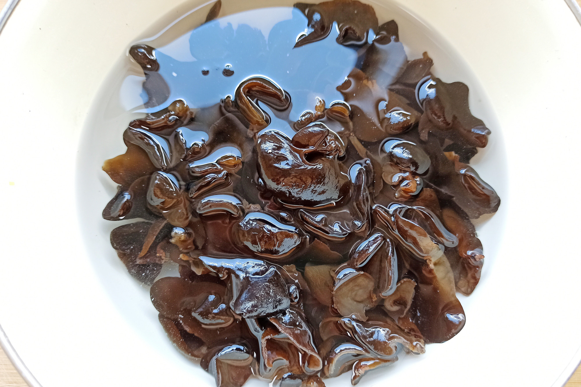 6道好吃的涼拌菜做法，清涼爽口，開胃解油膩，學(xué)會(huì)做給家人們吃