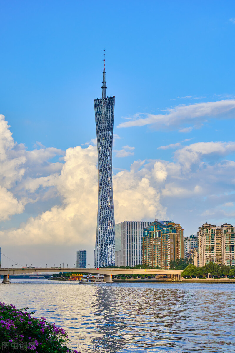 人間最美四月天，國(guó)內(nèi)初夏最美出游線路大推薦
