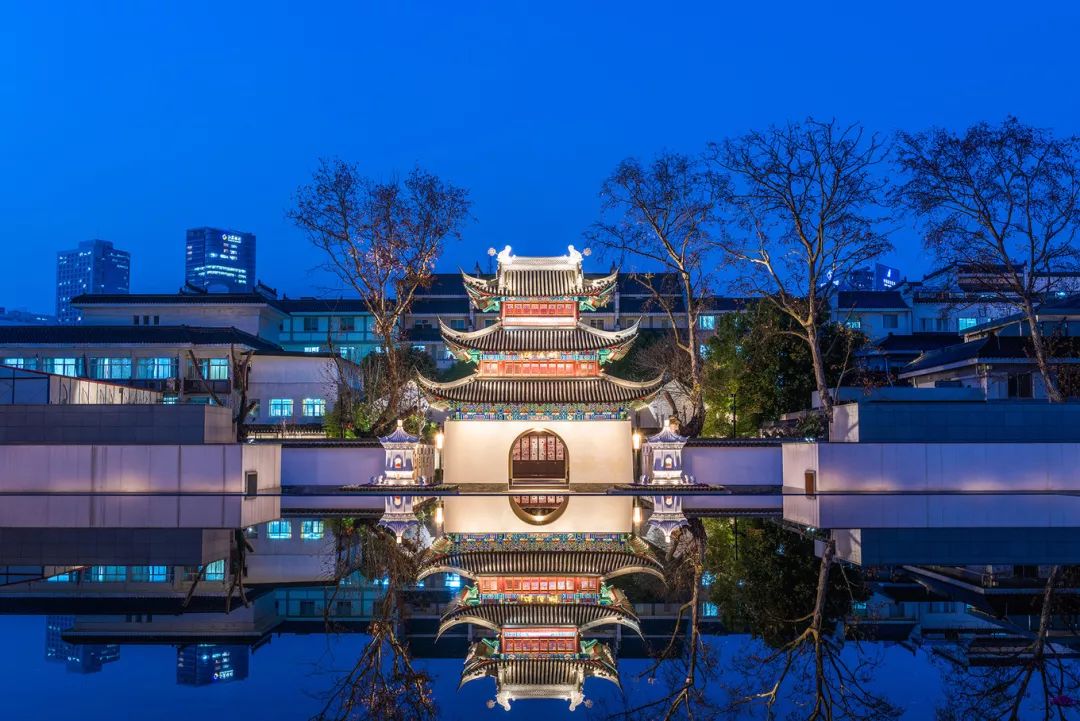 四月旅行地推薦！10個(gè)詩情畫意目的地，這才是春天該去的地方